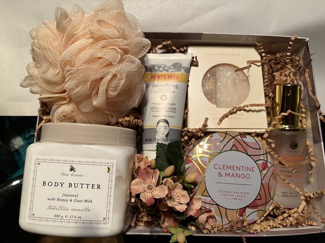 Mother's Day Spa Day Gift Basket